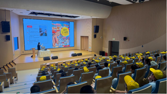 山海同閱 科技筑夢：連江百余名師生 赴榕開啟科普研學(xué)之旅