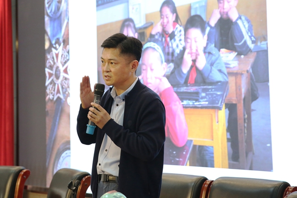 福州科技館眼健康分館開(kāi)展近視防控宣傳教育月系列活動(dòng)