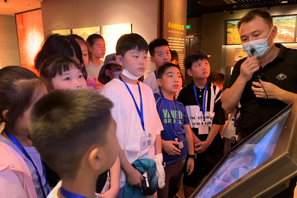 福州科技館壽山石分館開展戶外徒步研學(xué)活動(dòng)