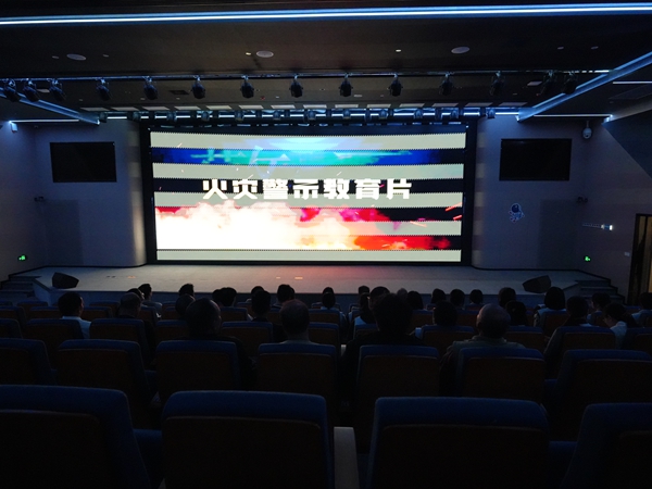 福州科技館開展消防安全演練培訓(xùn)